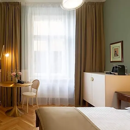 Ξενοδοχείο Liberty 4*